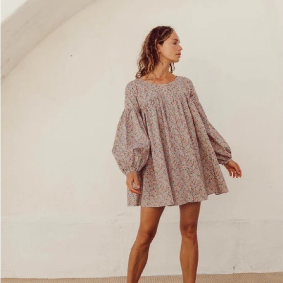 Oak Meadow Smock Dress in Hazelwood - Picture 5 of 6